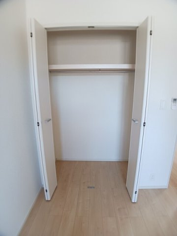 ネオ　ユニヴァースの収納