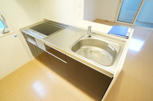 プラムコート大安寺　Ａ棟のキッチン