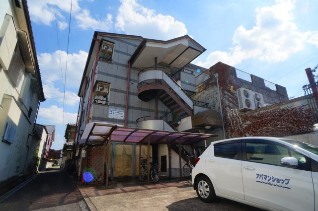 ディアコートＹＯＳＨＩＭＵＲＡの外観