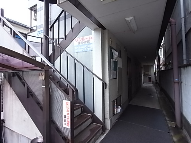 ディアコートＹＯＳＨＩＭＵＲＡのエントランス