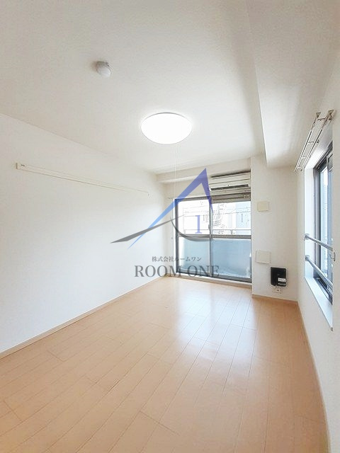 シャトレエレガンの居間・リビング|洋室のお部屋です。