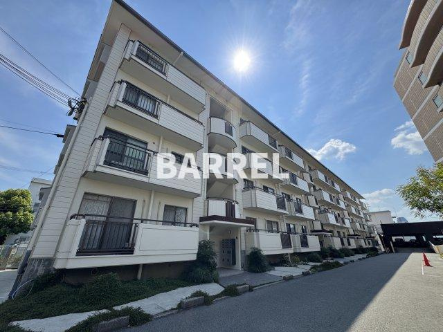 隆豊ハイツの外観