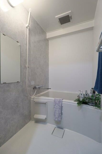 ワコーレ吉野町ガーデンの浴室