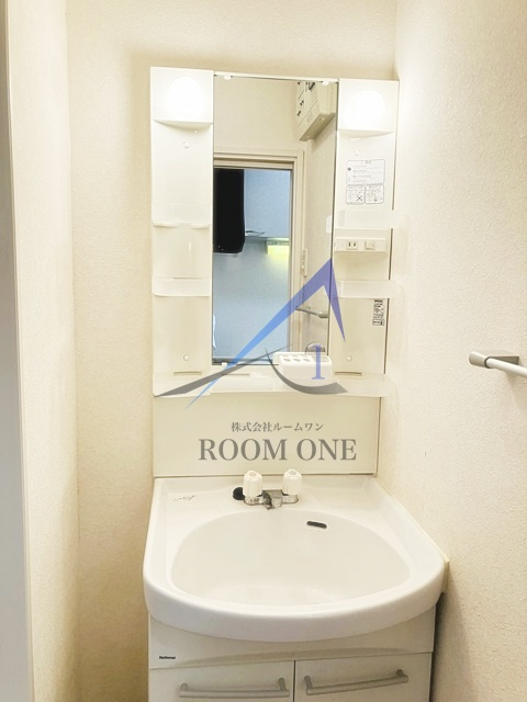 アルブル上大岡壱番館の洗面所|洗面台です。