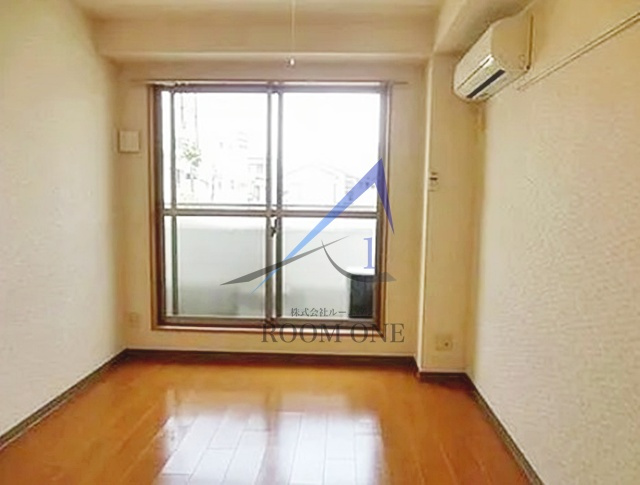 リオの居間・リビング|洋室のお部屋です。