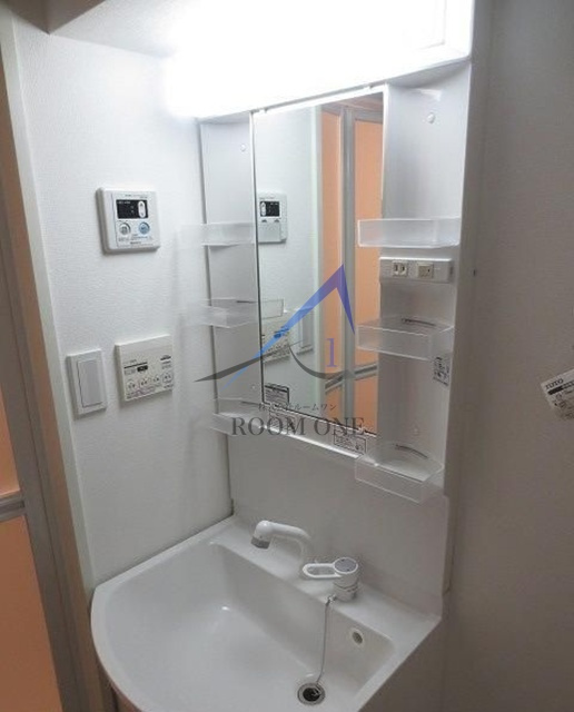 インベスト自由が丘の洗面所|洗面台です。