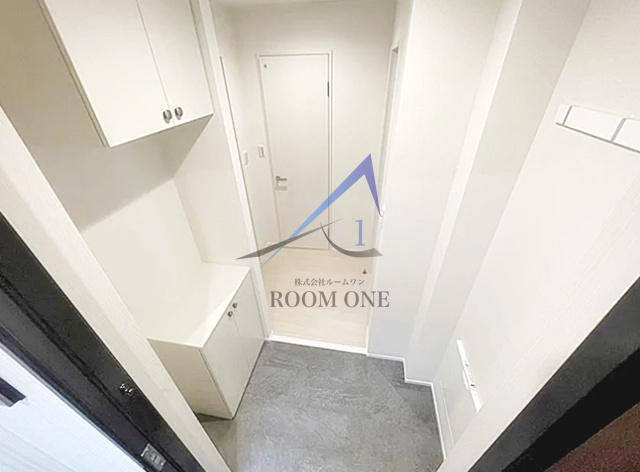 Ｃｅｎｔ－Ｄｏｎｎｅｒ　Ｓｅｎｊｕの玄関|玄関です。