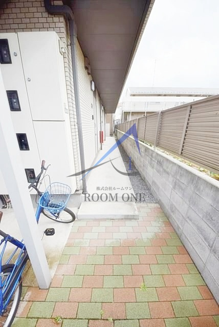 S・シャトルのエントランス|エントランスです。