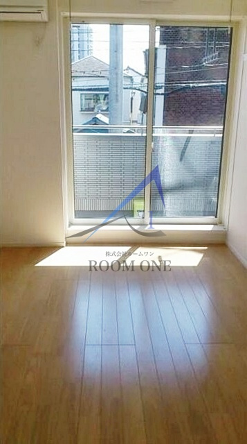 カーサポトロの居間・リビング|洋室のお部屋です。