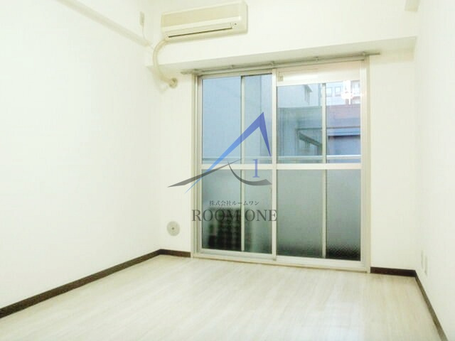 ダイアパレス上野の居間・リビング|洋室のお部屋です。