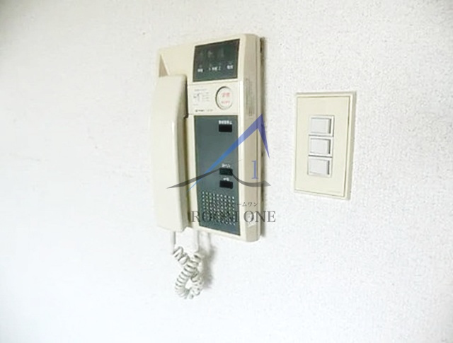 ダイアパレス田端第２のセキュリティ|インターホン付きです。