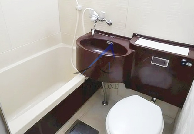 ホワイトハウスの浴室|お風呂です。