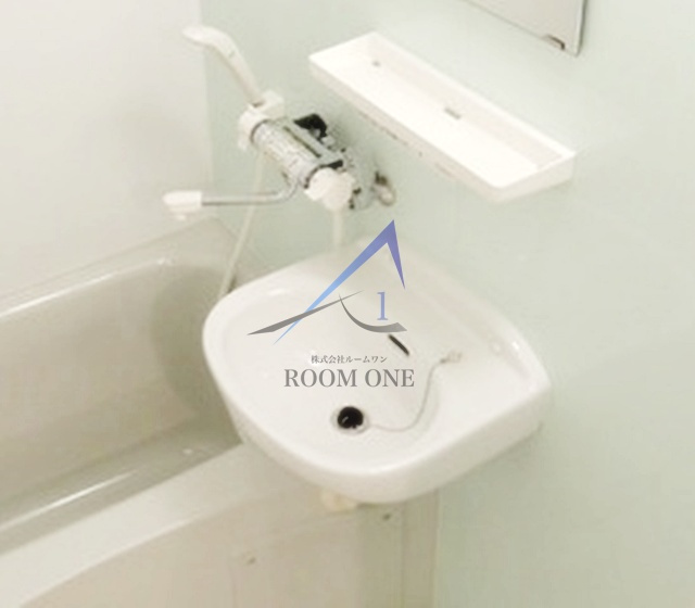 フェリーチェ東高円寺Ⅲの洗面所|洗面台です。