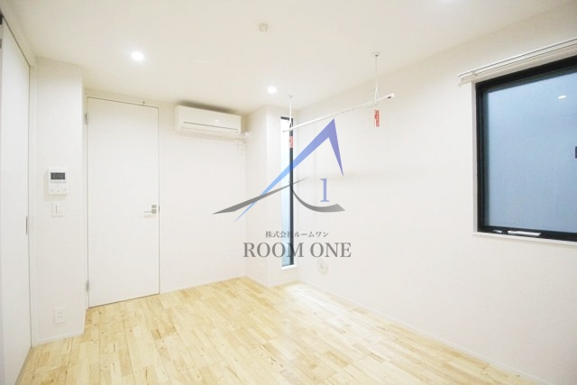 ゼニーヴ上高田Ⅱの居間・リビング|洋室のお部屋です。