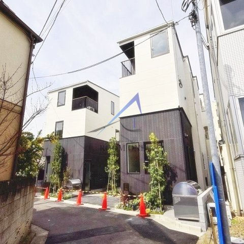 四谷アパートメントＥ