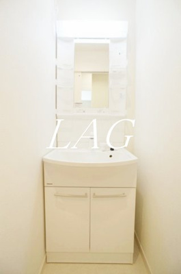 【洗面所】 | ラ・シャンス | 独立洗面台です。