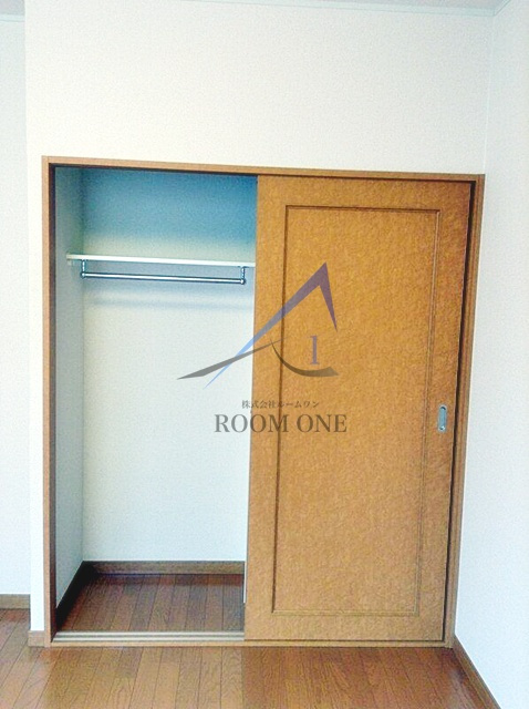 レオパレス西尾久の収納|収納です。