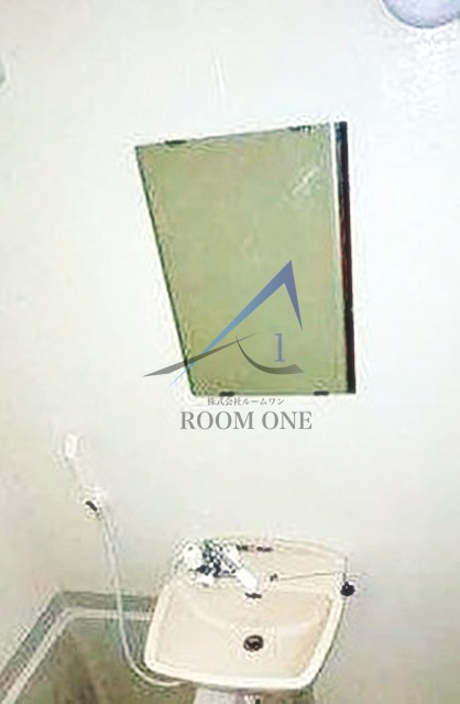 レオパレス西尾久の洗面所|洗面台です。