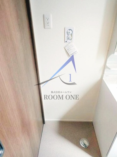 ラ・ルーチェ千寿の設備|洗濯機置き場です。