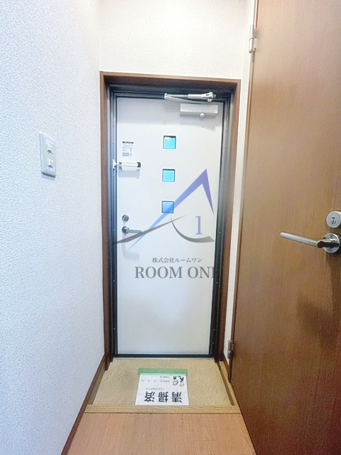 ワンオーワンの玄関|玄関です。