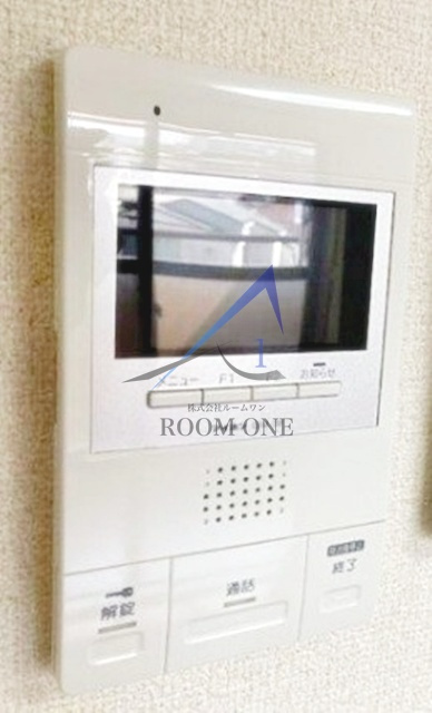 ドミール板橋本町のセキュリティ|モニター付きインターホンです。