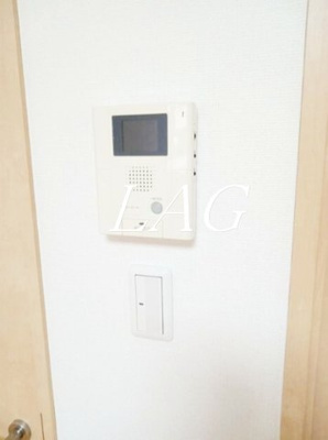 【セキュリティ】 | メゾンＹＫ | モニター付きインターホンです。