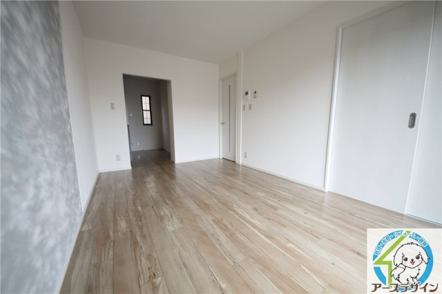 ガーデンハイツの居間・リビング|※類似写真