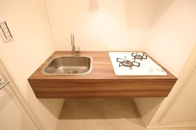 ＫＡｒｅｓｉｄｅｎｃｅ西日暮里のキッチン