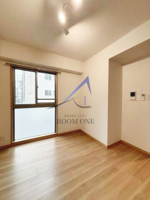 ソル・レヴェンテ浅草橋の居間・リビング|洋室のお部屋です。