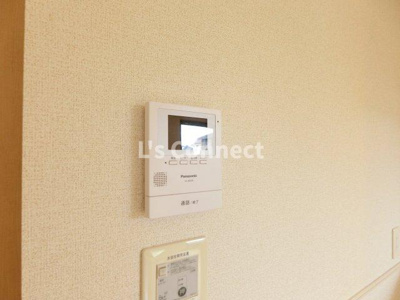 【セキュリティ】 | スウィートインプレス・エム | 突然の来客もＴＶモニターホンでしっかり確認。