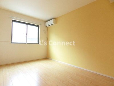 【内装】 | サニーレジデンス・ケイ | 洋室にもエアコン付きです。