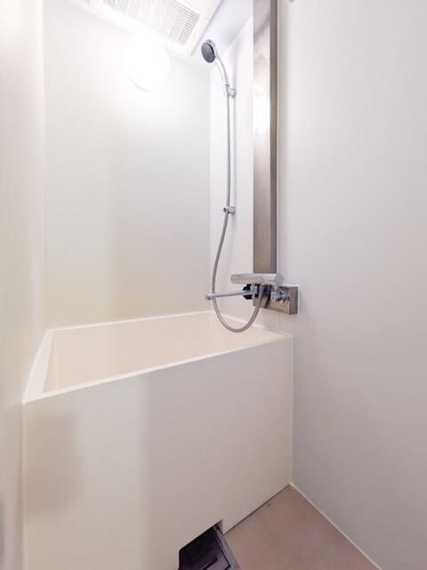 Ａｒｒｏｗｓａｌ　ＳＨＩＮＫＡＷＡの浴室