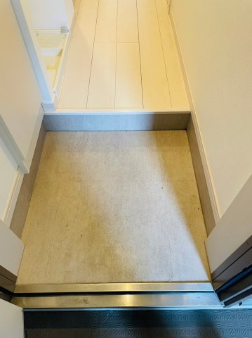 ゼオ志賀本通の玄関