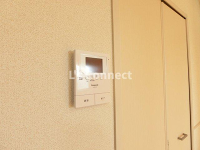 【セキュリティ】 | クワルツ・ド・ロッシュ龍 | 突然の来客もＴＶモニターホンでしっかり確認。