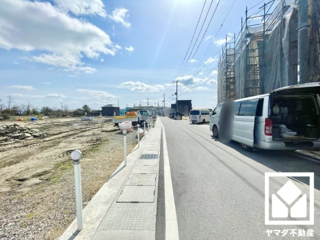大津市堅田１丁目　3期　3号棟の前面道路含む現地写真