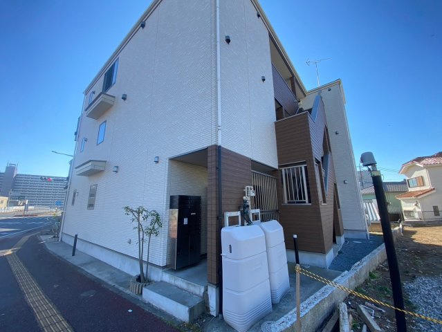 千葉市中央区椿森１丁目のアパート