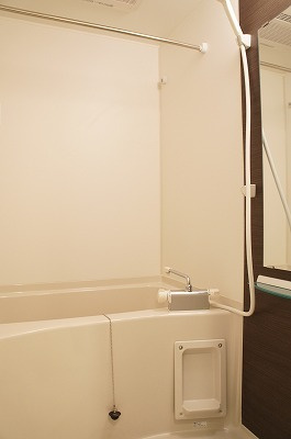 リブリ・エスペランサの浴室|きれいなお風呂です