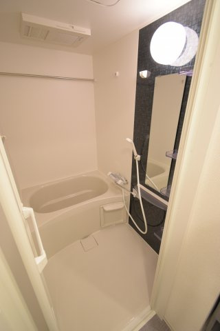 セレニテ桜川駅前プリエの洗面所