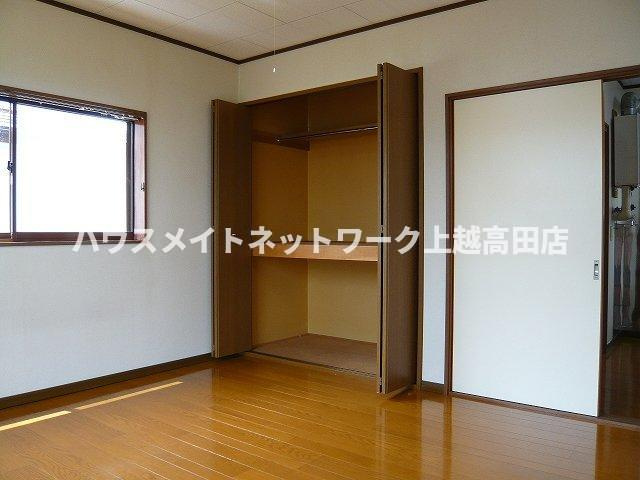 セピアハイツＢの収納|洋室