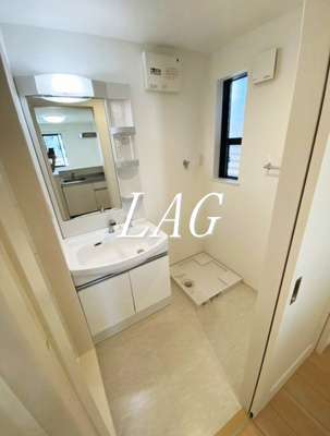 【洗面所】 | ラメール飯田橋 | 独立洗面台です。