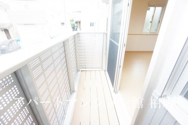 メゾンリッシュBのバルコニー