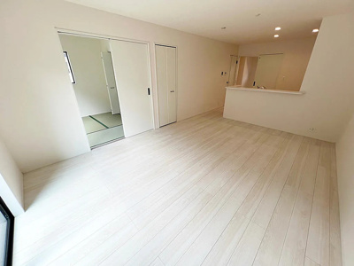 【居間・リビング】 | 高槻市唐崎中貸戸建住宅