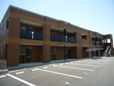 【外観】 | シャングリシーヌⅡ | 外観写真（昼）