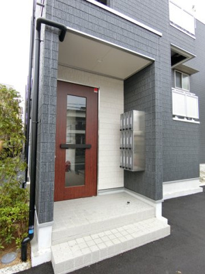 【エントランス】 | リブリ・マノアフォールズ