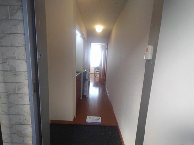 【玄関】 | レオパレス西松江城 | 設備・仕様は号室により異なる為、現況を優先致します。