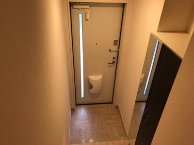 【玄関】 | ルミナス | 玄関