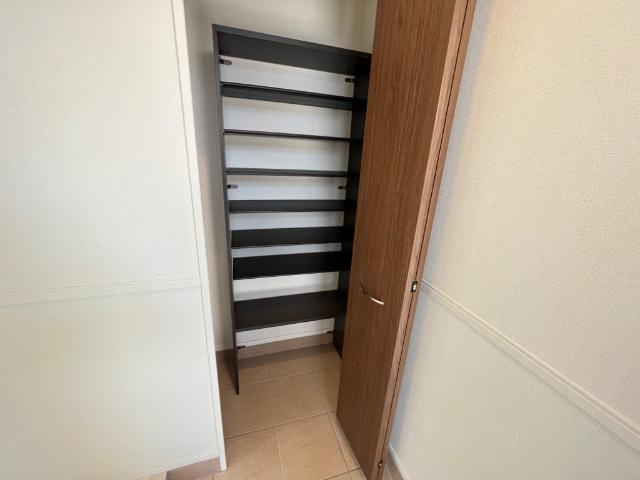 Casa桜山の収納|シューズクローク（イメージ）