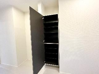 コルナスの収納|下駄箱（イメージ）