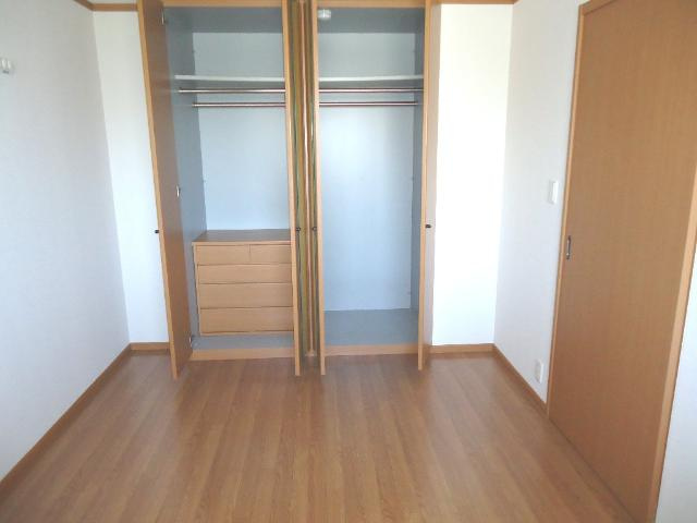 プラセール若林の収納|クローゼット（イメージ）