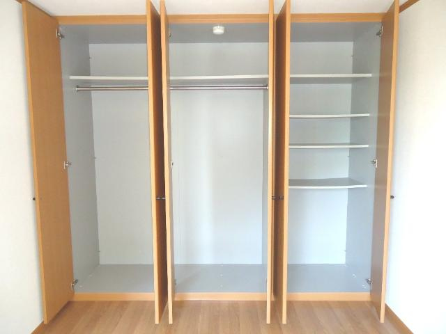 プラセール若林の収納|クローゼット（イメージ）
